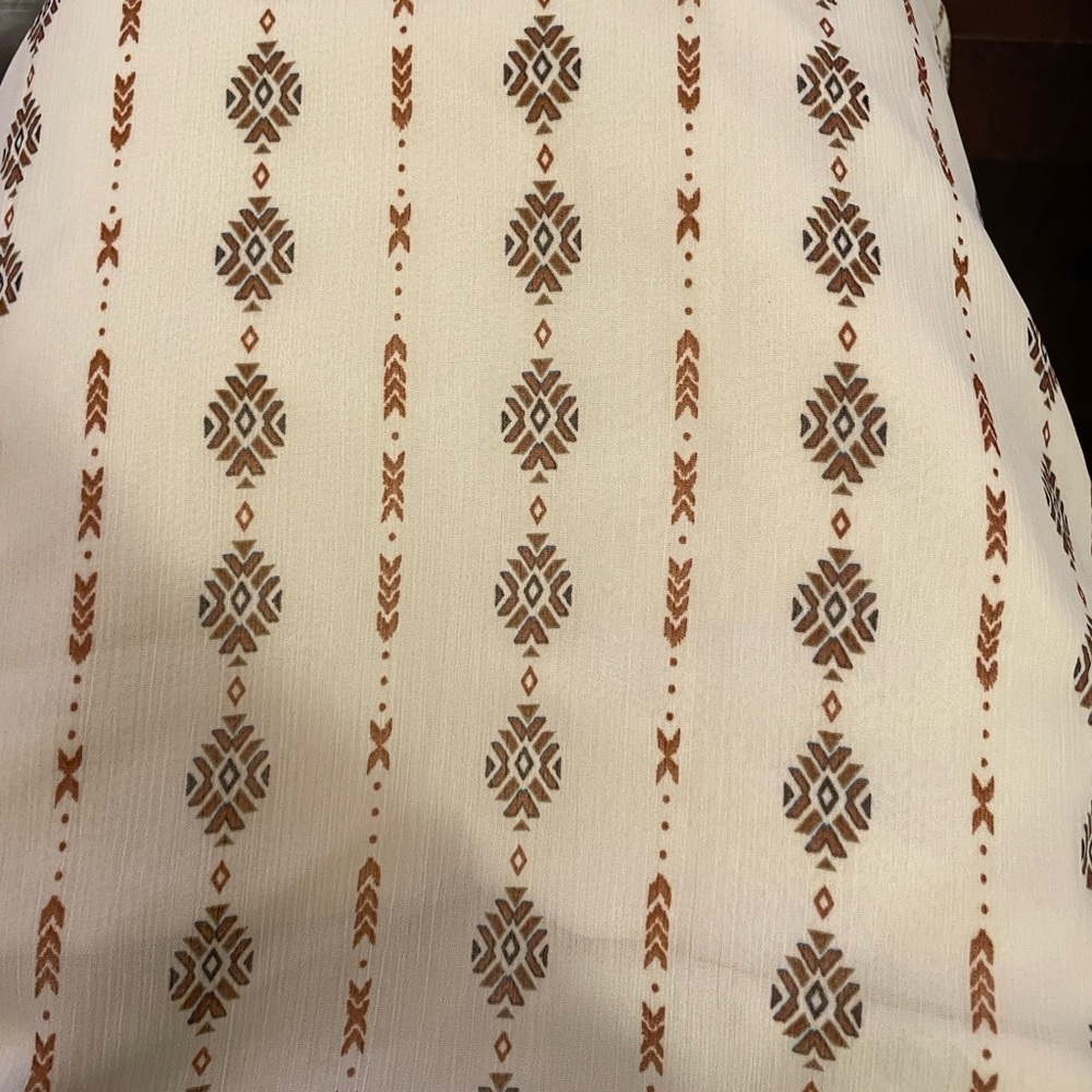 Miss Me Cream Pattern Top - Picture 4 of 7